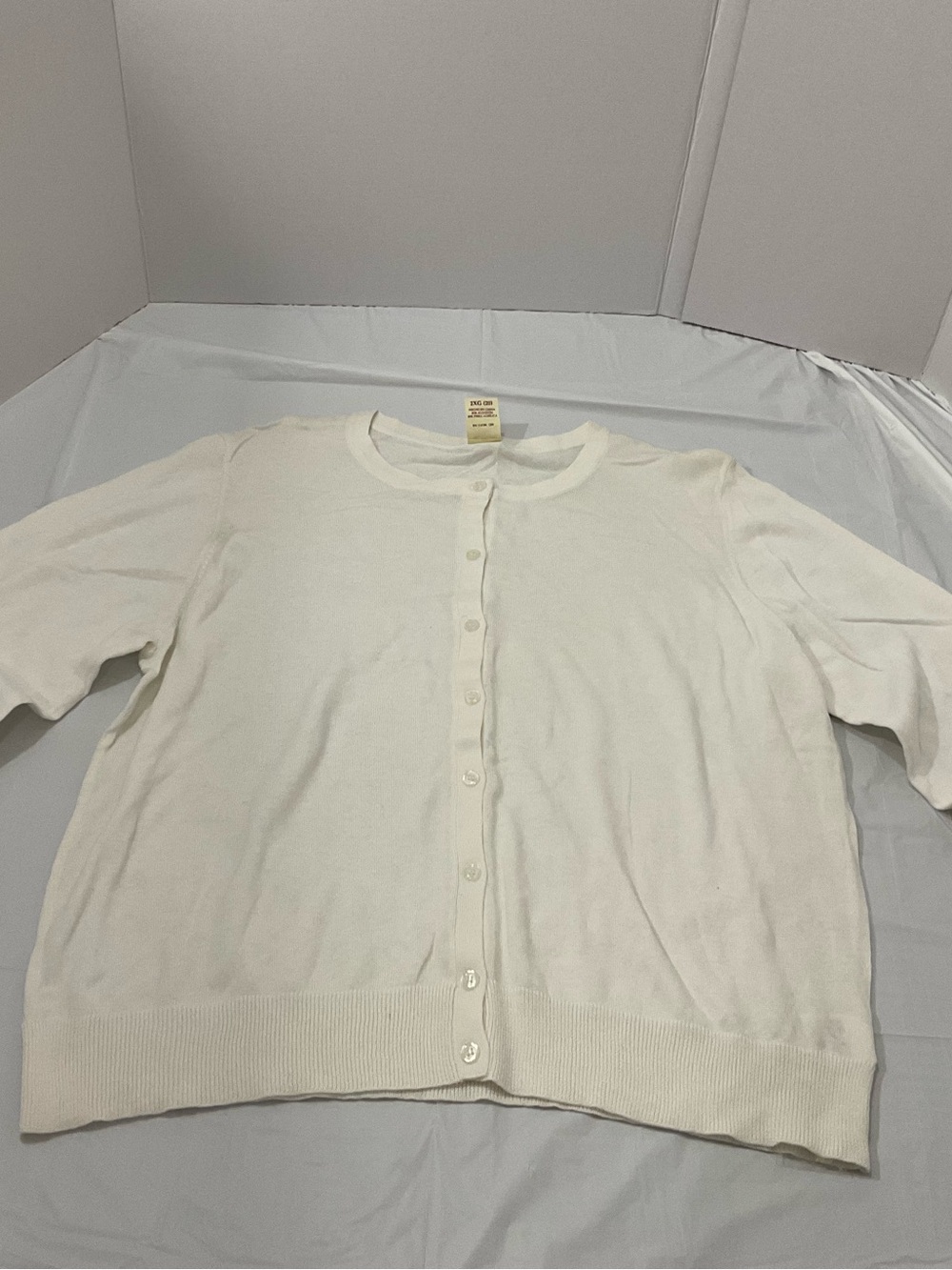 Faded Glory White Button-Front Cardigan Sweater - Picture 4 of 6